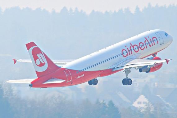 'Air Berlin Airbus A320-214; HB-IOQ@ZRH;04.03.2011/592dg' - Mallorca